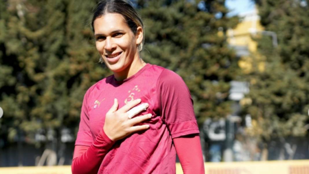 Galatasaray Brezilyalı golcü transferini resmen duyurdu! 3